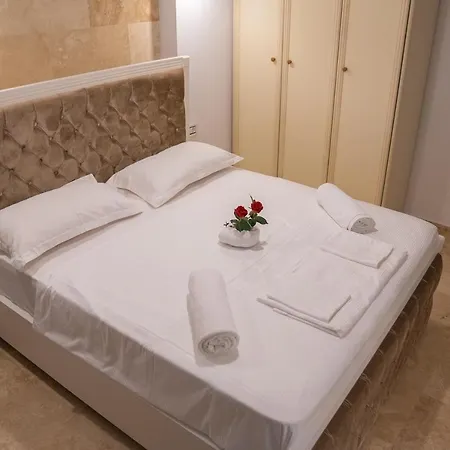 Golden Apartments Ulcinj Extérieur photo