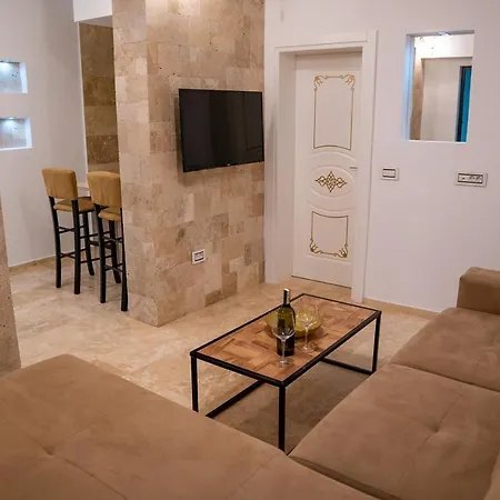 Golden Apartments Ulcinj Extérieur photo