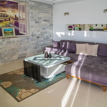 Golden Apartments Ulcinj Extérieur photo