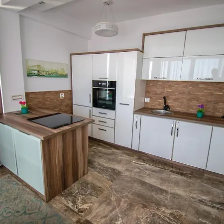Golden Apartments Ulcinj Extérieur photo