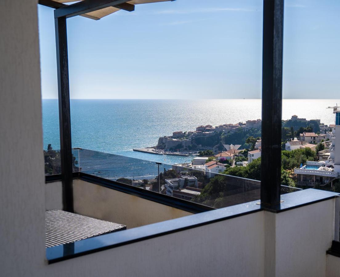 Golden Ulcinj